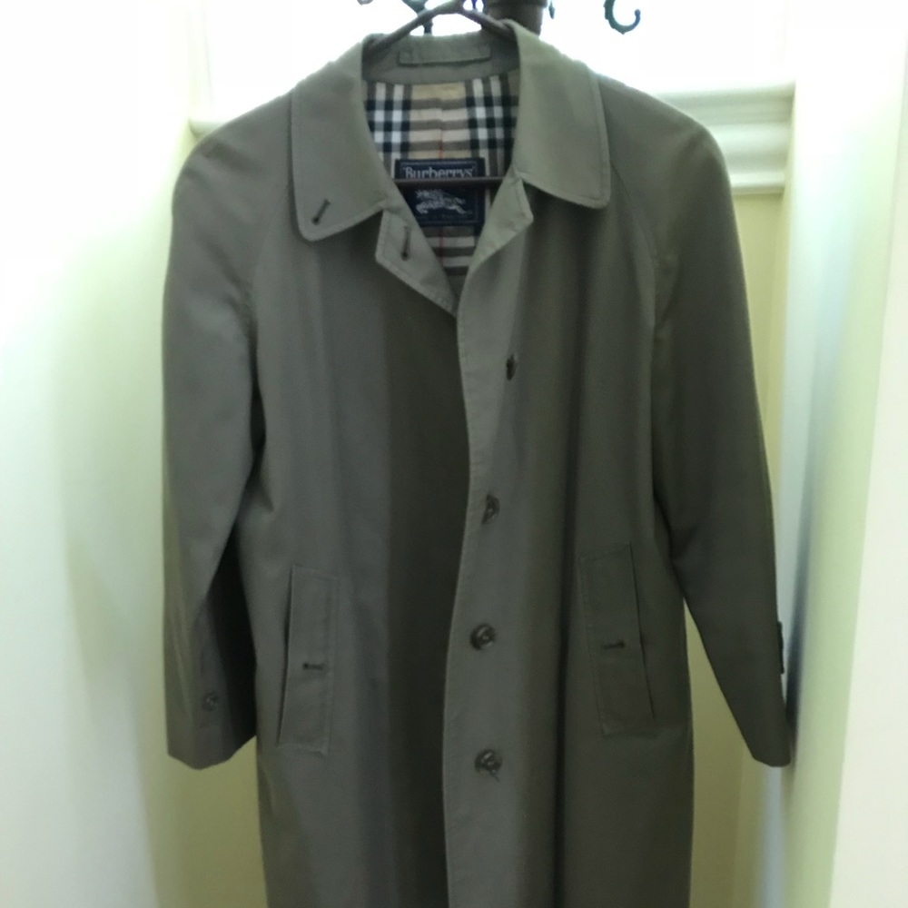 Lady’s Raincoat